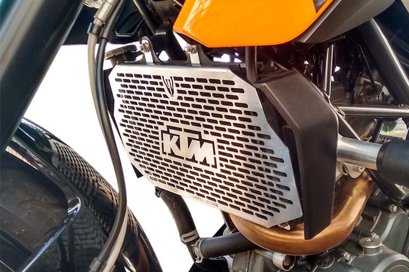 PROTECTOR RADIADOR KTM DUKE 390 (2013-2016) 3