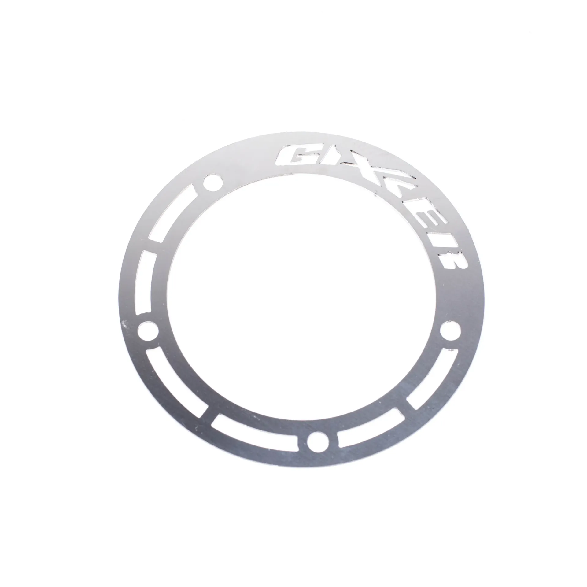[LSU09016025] PLATINA TAPA TANQUE SUZUKI GIXXER 250 Y SF – 150 2016 UP