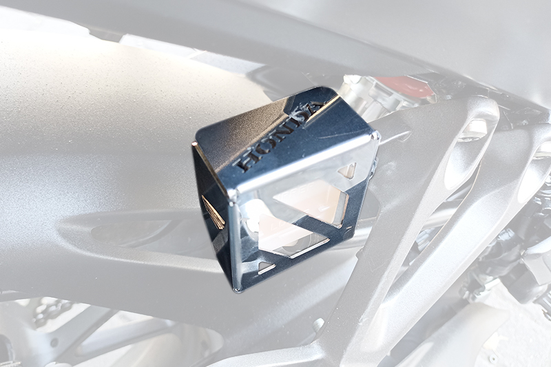 PROTECTOR DEPOSITO TRASERO HONDA CB190R - CB300 - XR190 2.0