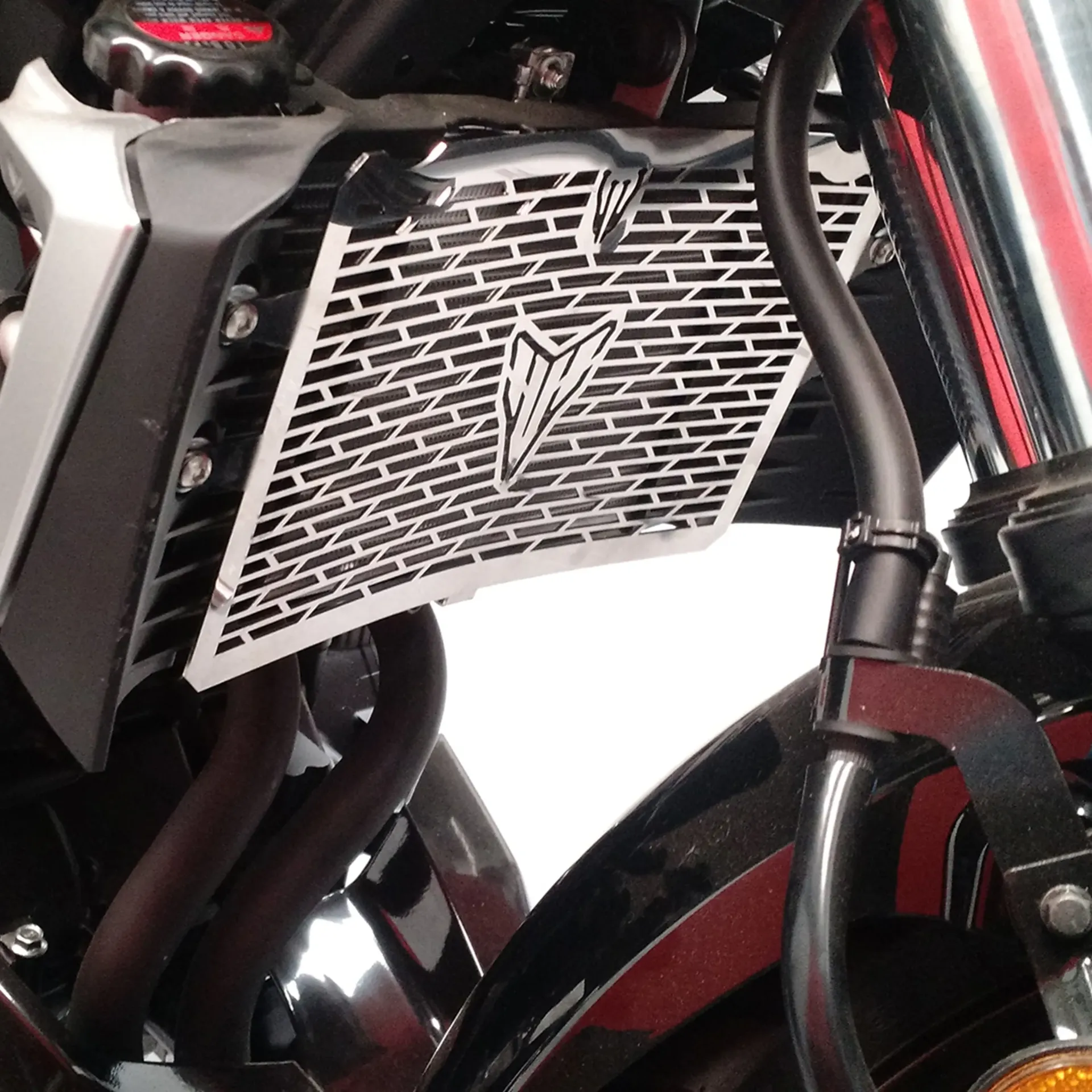 [PYA0101006] PROTECTOR RADIADOR YAMAHA MT03 (Plateado)