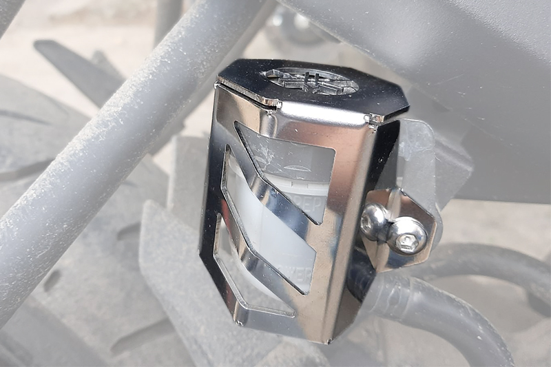 PROTECTOR DEPOSITO TRASERO YAMAHA FZ25 2021 UP - R15 V Y XTZ 250