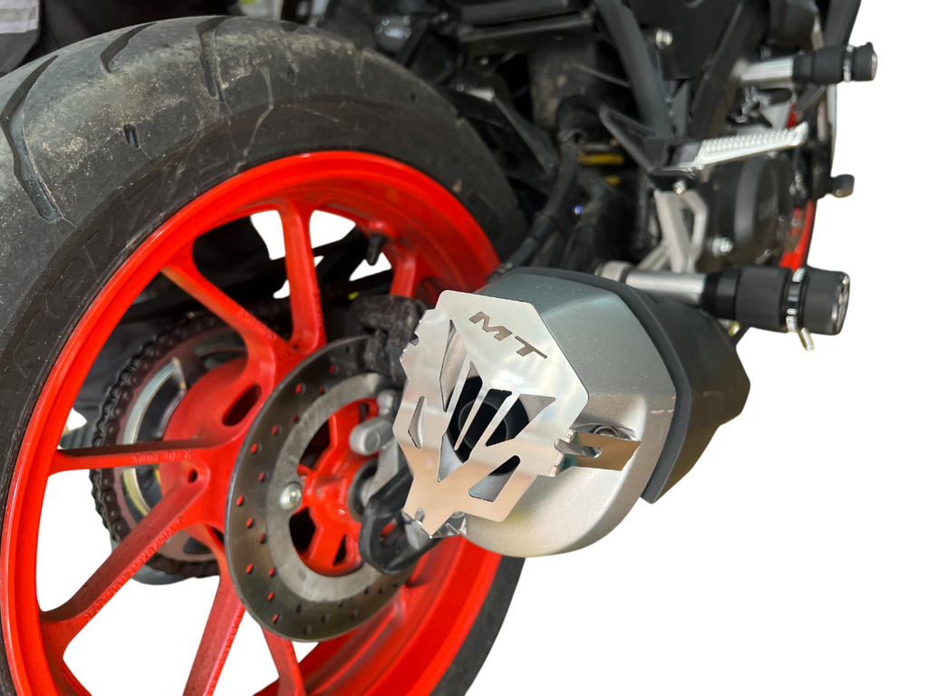 PLATINA EXOSTO YAMAHA MT15