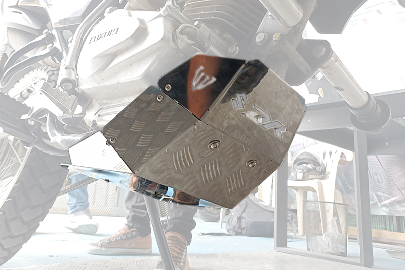 PROTECTOR DE CARTER SUZUKI DR 150